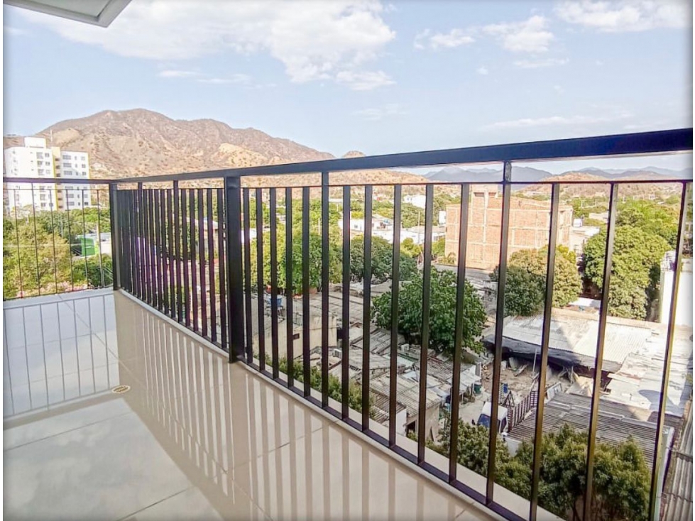 Apartamento hermoso cerca a la avenida del Libertador -O60-R — foto 2