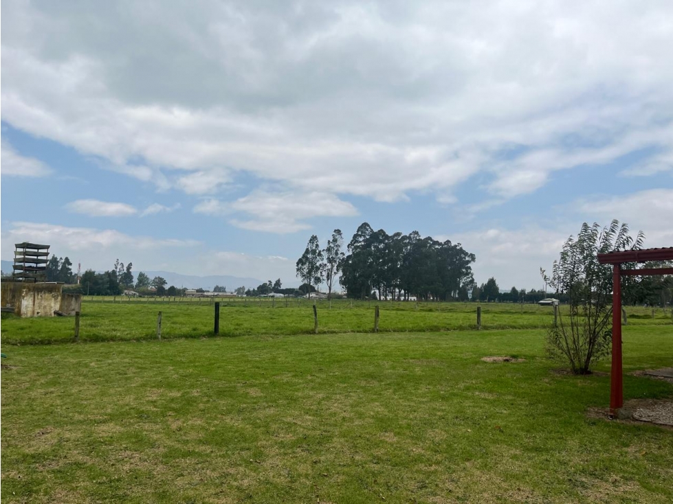 Excelente lote para la venta en Guaymaral