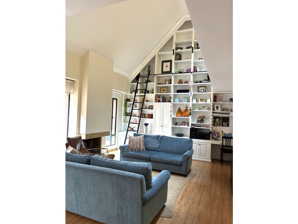 Fabuloso apartamento AMOBLADO con terraza en arriendo en chico - 2