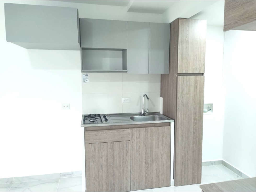 Apartaestudio para arriendo en chipichape Cali con terrera — foto 6