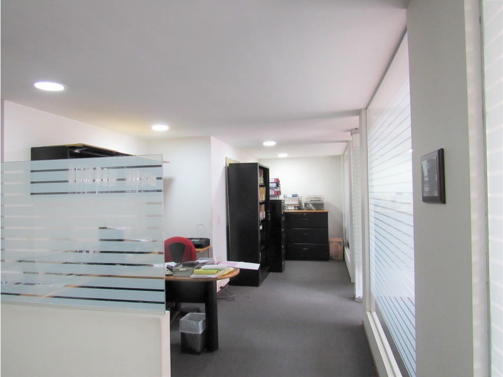 Oficina en Arriendo en Chico Parque de la 93 amoblada - 6