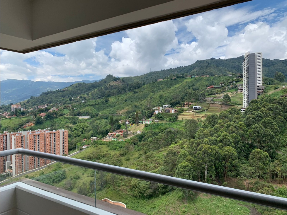 Apartamento en Sabaneta - En Venta y/o Arriendo