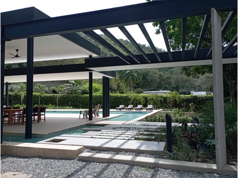 Finca En Santa Fe De Antioquia - Se Vende - 2