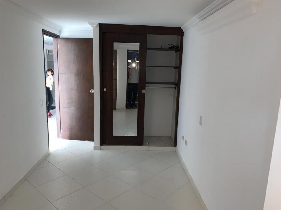 Apartamento en Calasanz - En Venta — foto 4