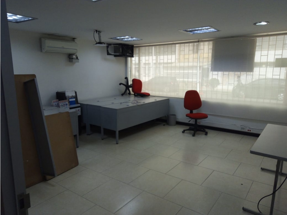 Casa de 4 niveles En Bogotá, Barrios Unidos, La Castellana - Venta — foto 4