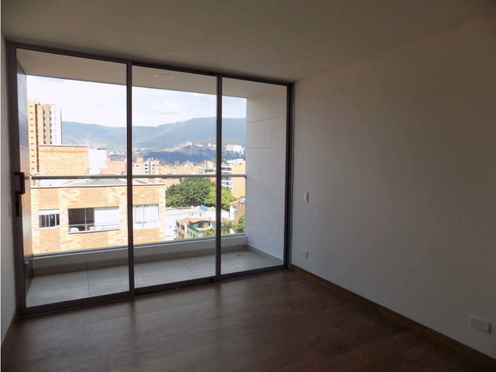 Apartamento En Laureles - Se Vende — foto 2