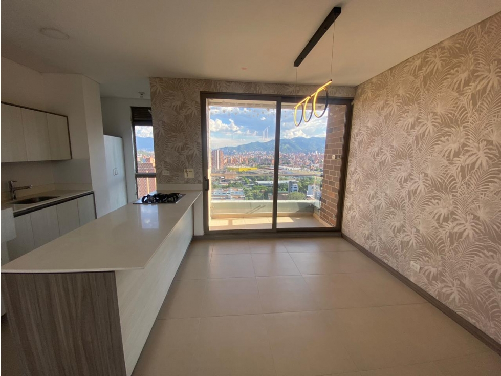 Penthouse en Suramericana - En Venta