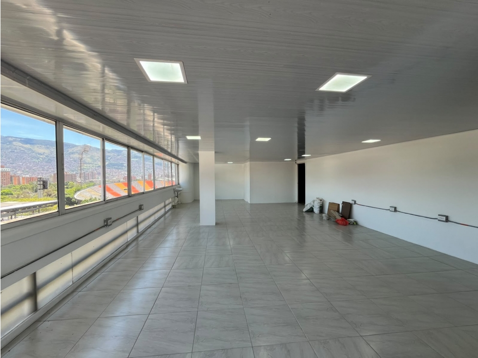 Oficina en CC Obelisco- en arriendo - 2