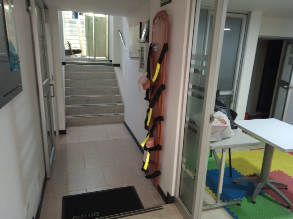 Casa de 4 niveles En Bogotá, Barrios Unidos, La Castellana - Venta — foto 5