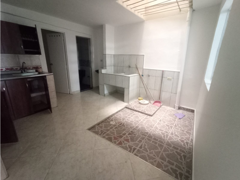 Apartamento En Manrique - En Arriendo - 3