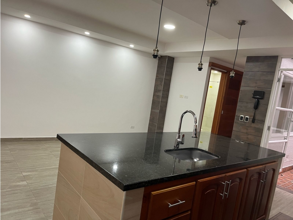 Apartamento En Simón Bolívar - Venta — foto 5