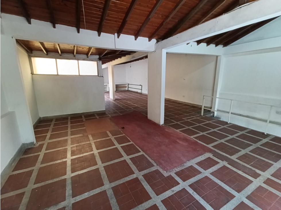 Bodega En El Salvador - En Arriendo - 2