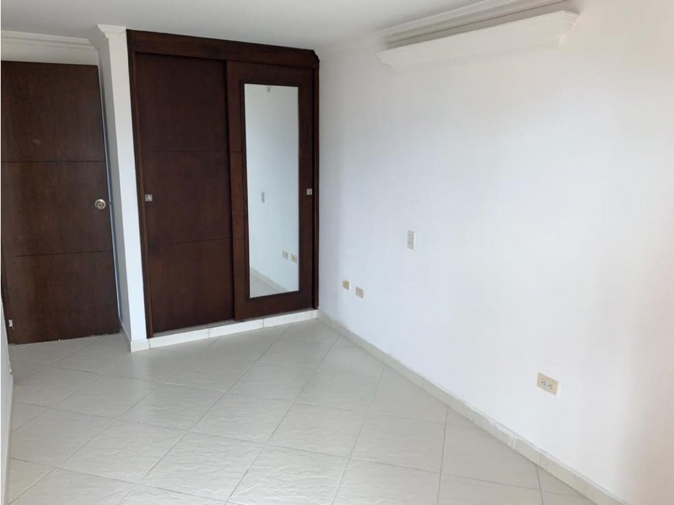 Apartamento en Calasanz - En Venta — foto 5