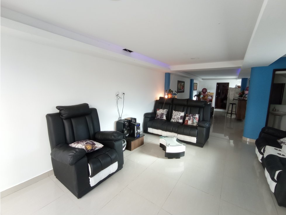Apartamento Dúplex Cabaña Bello - En Venta — foto 2