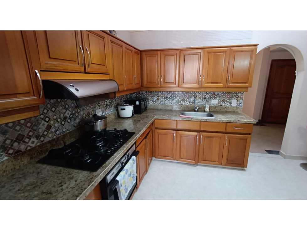 CASA EN BELEN NOGAL - EN VENTA