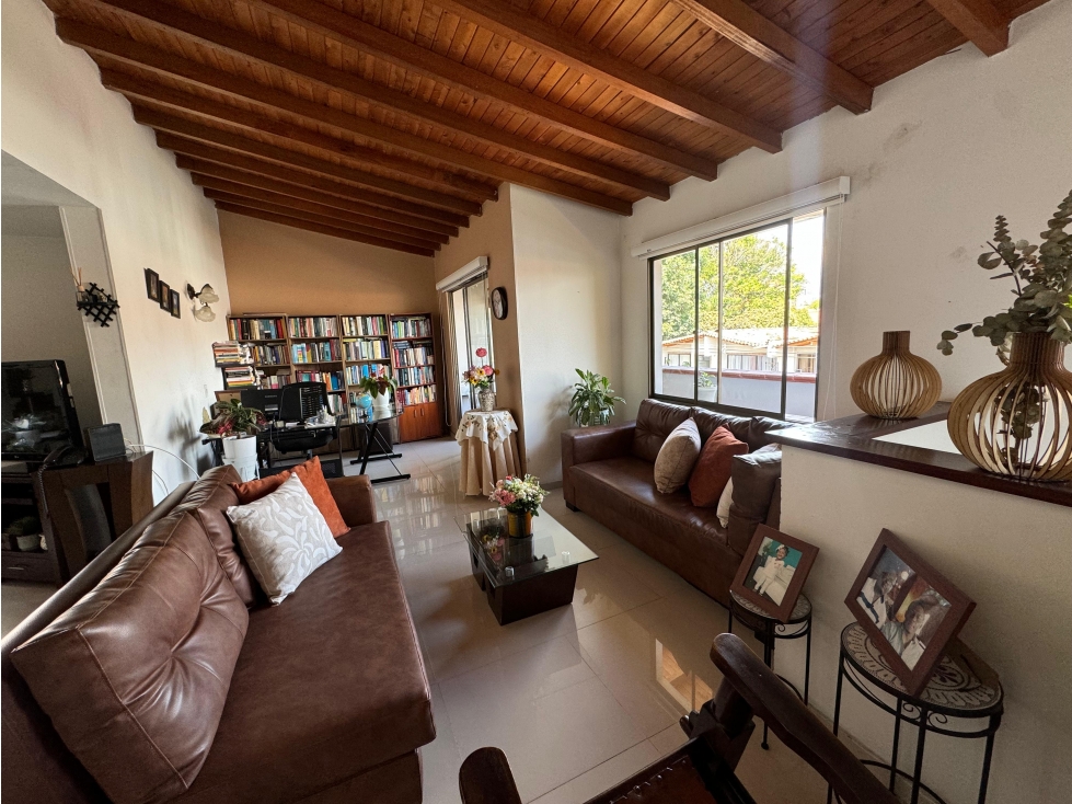 Apartamento duplex en Belén Rosales - en venta — foto 2