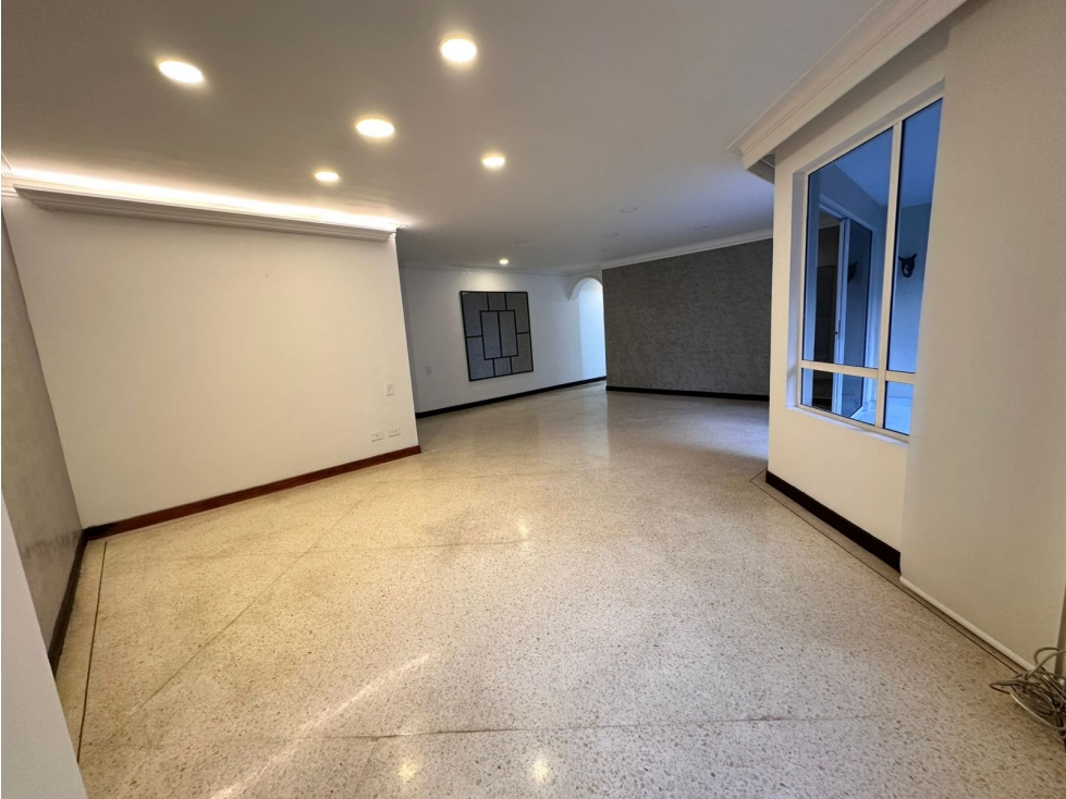 Apartamento en Laureles - en arriendo y/o venta - 1