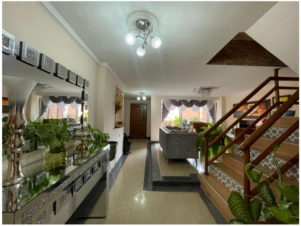 Apartamento Dúplex En Laureles - En Venta — foto 3