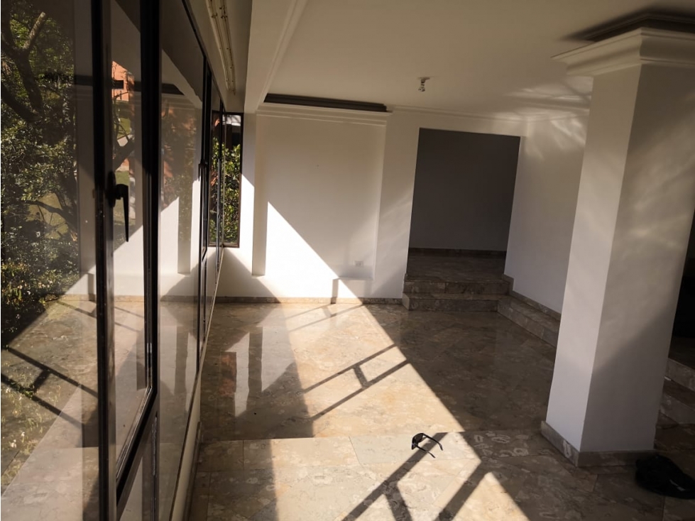 Apartamento Dúplex en Santa María de Los Ángeles - En Venta — foto 2