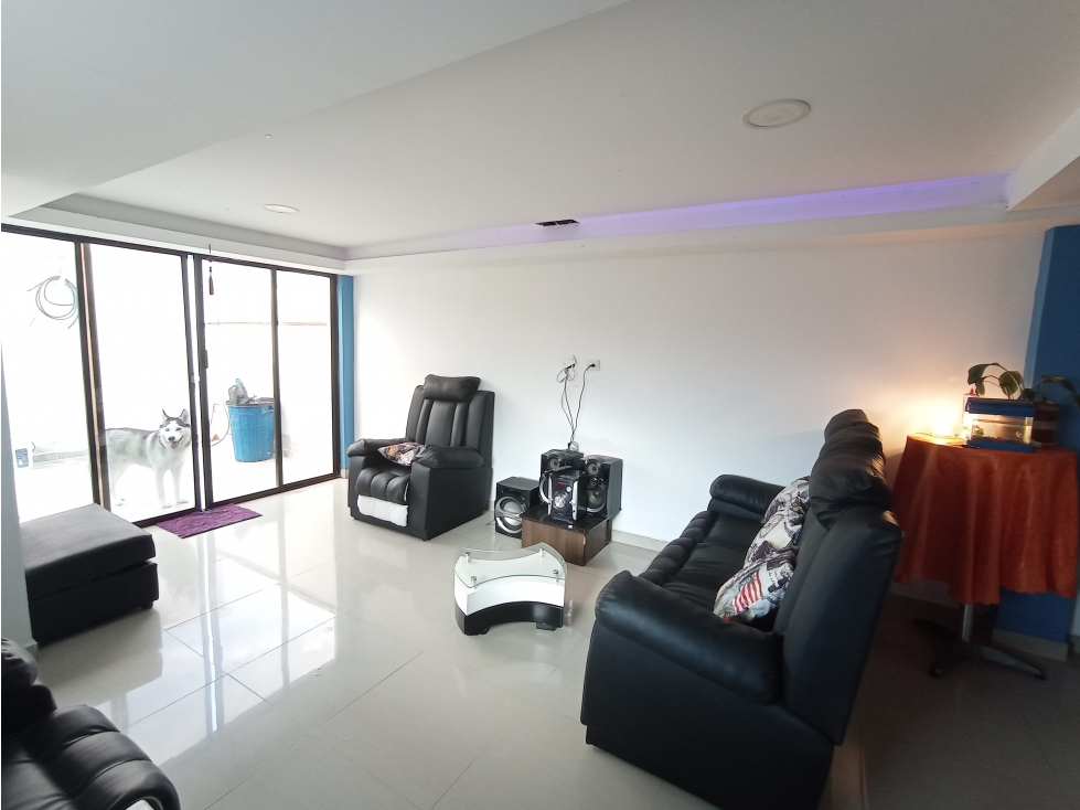 Apartamento Dúplex Cabaña Bello - En Venta — foto 3