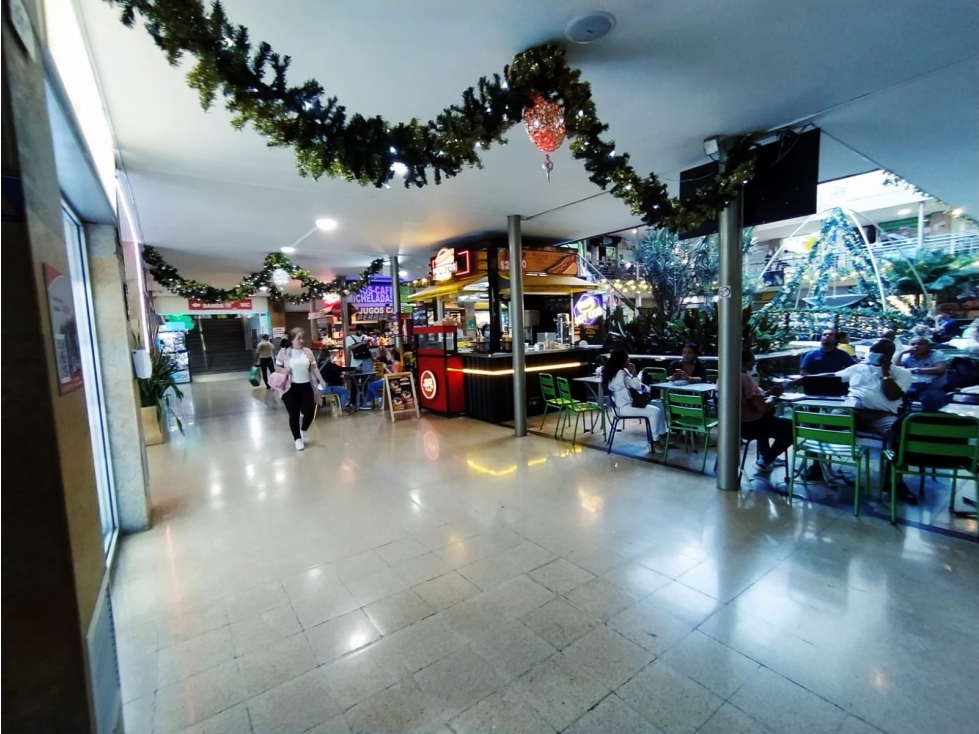 Local En Junín, Centro Comercial - Venta — foto 4