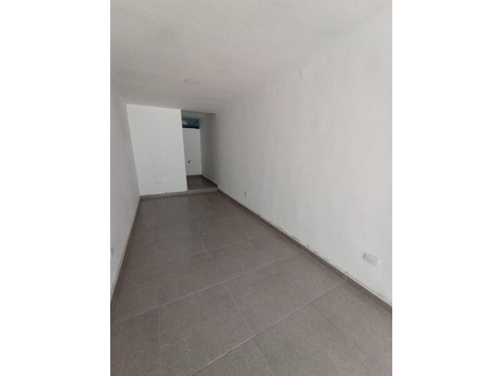 Local Comercial En Boston - Se Vende — foto 3