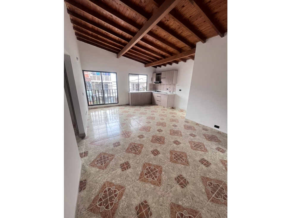 Apartamento En Floresta - Se Vende — foto 2