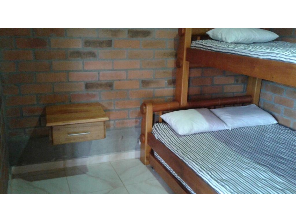 Finca En Copacabana - Se Vende - 4