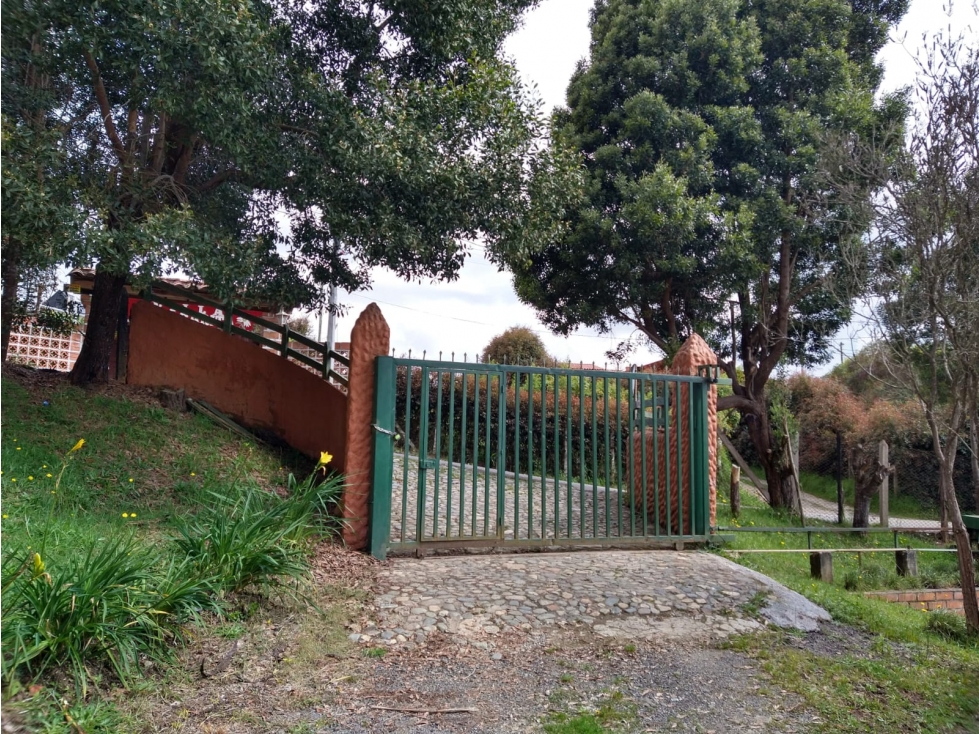 Finca en Santa Elena - en venta — foto 3