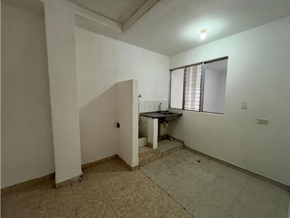 Bodega en Guayabal- en arriendo — foto 4