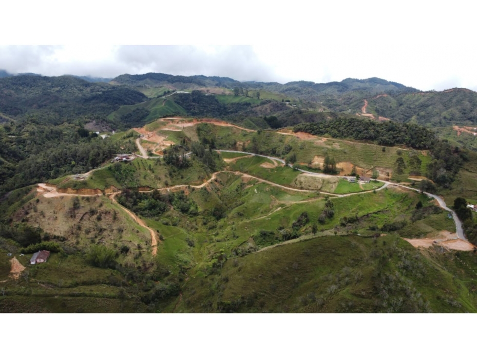 Lote en Santo Domingo, Antioquia (Parcelación) - Venta - 2