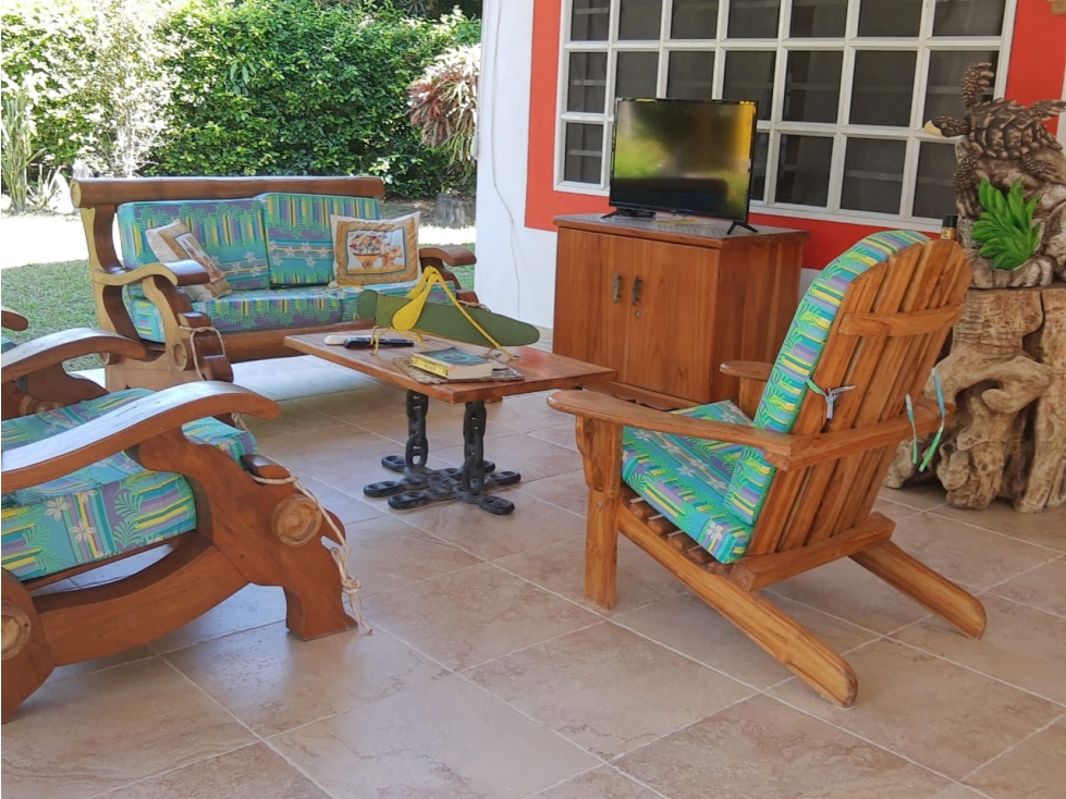 Casa de Playa En San Antero - Venta - 4