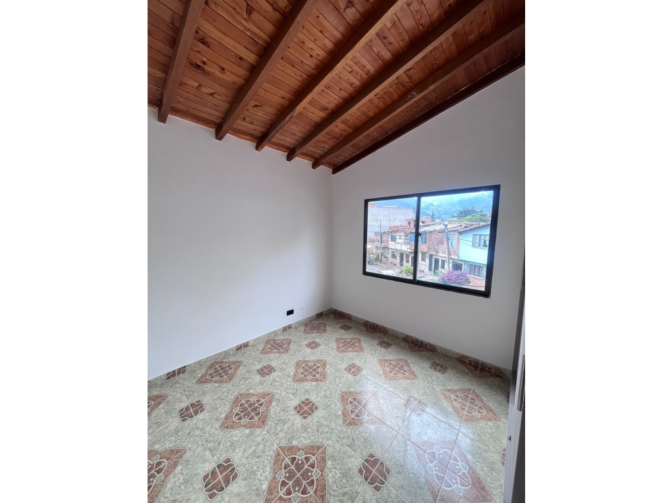 Apartamento En Floresta - Se Vende — foto 5