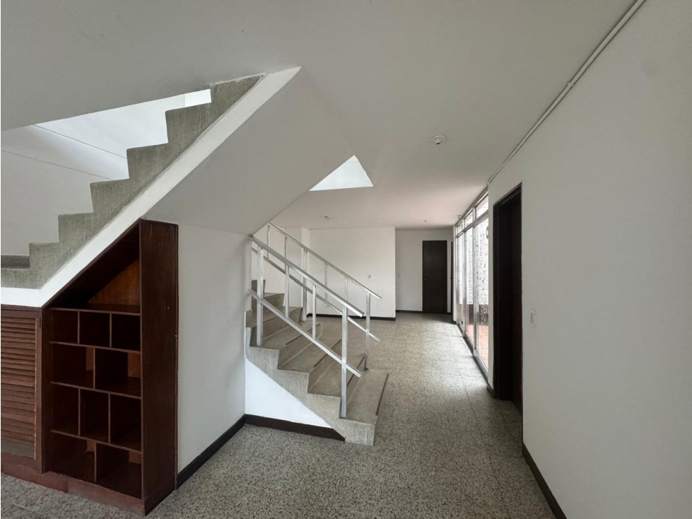 Se Arrienda Casa Local En Santa monica