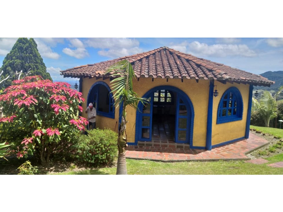 Finca en La Ceja .- Venta