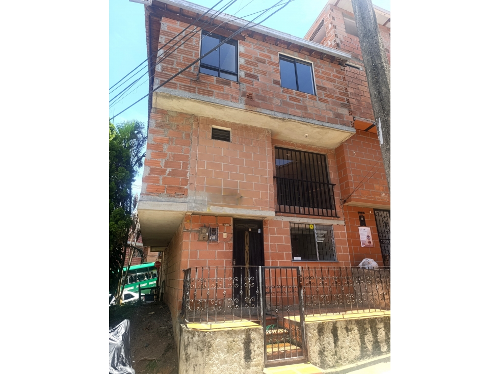 Casa En Robledo- En venta