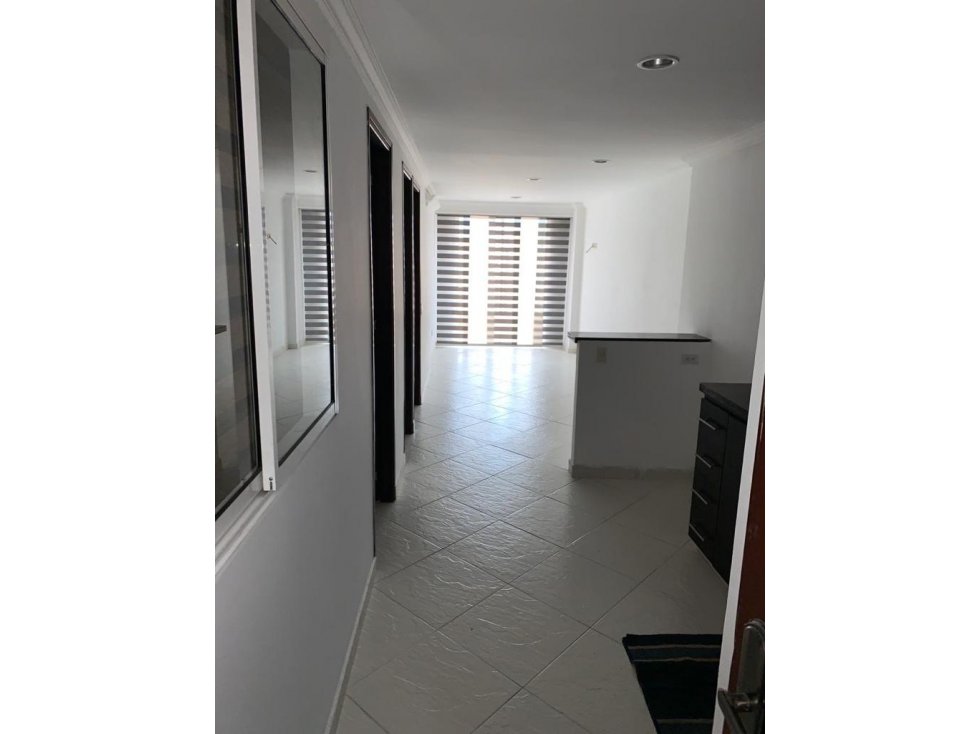 Apartamento en Calasanz - En Venta — foto 2