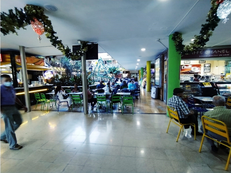 Local En Junín, Centro Comercial - Venta — foto 6