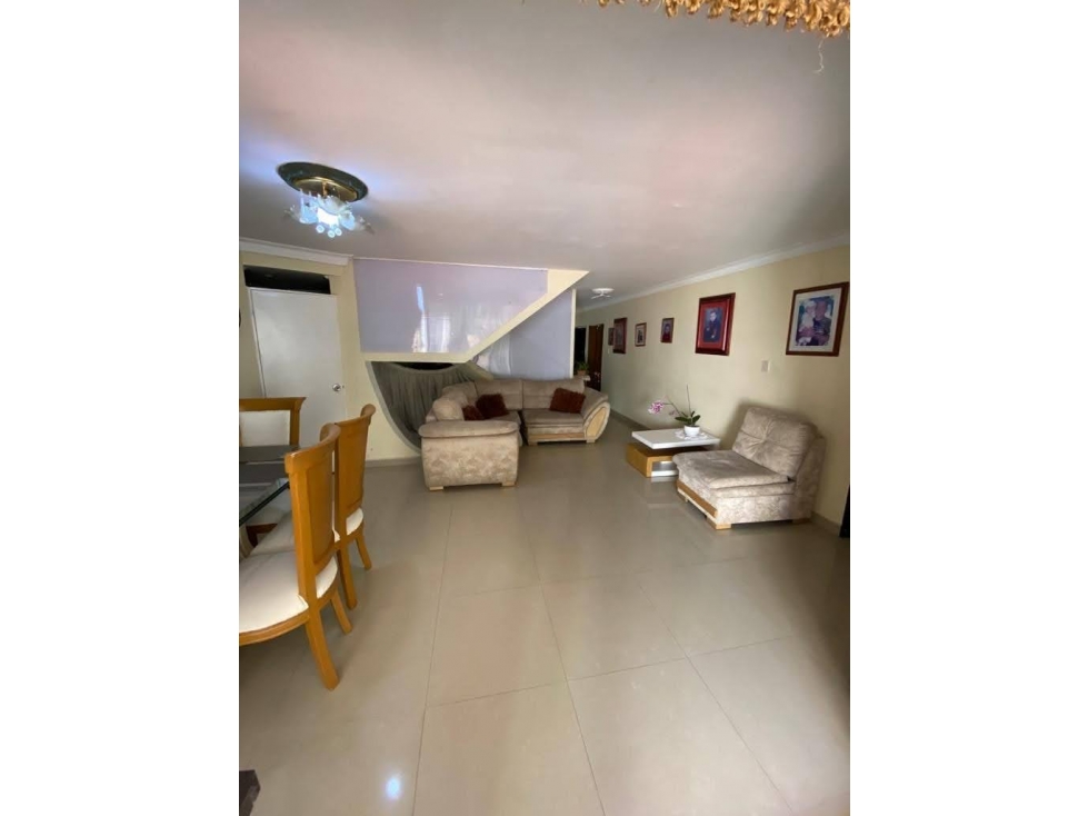 Casa en el Estadio - En Venta — foto 2