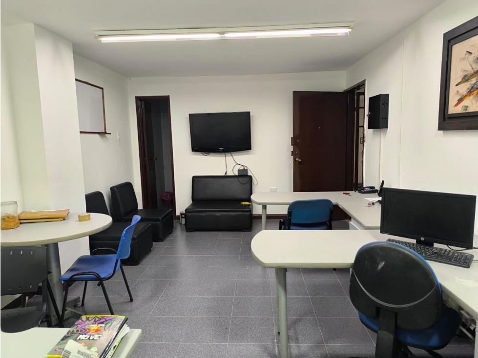 Oficina En El Centro - En Venta