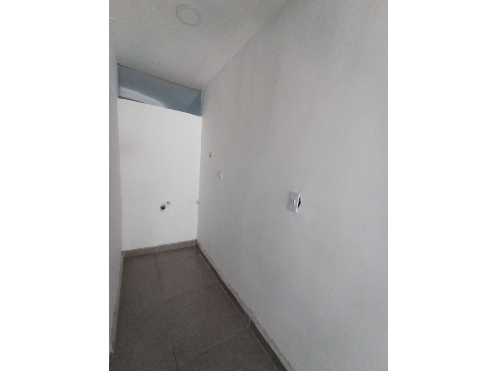 Local Comercial En Boston - Se Vende — foto 6