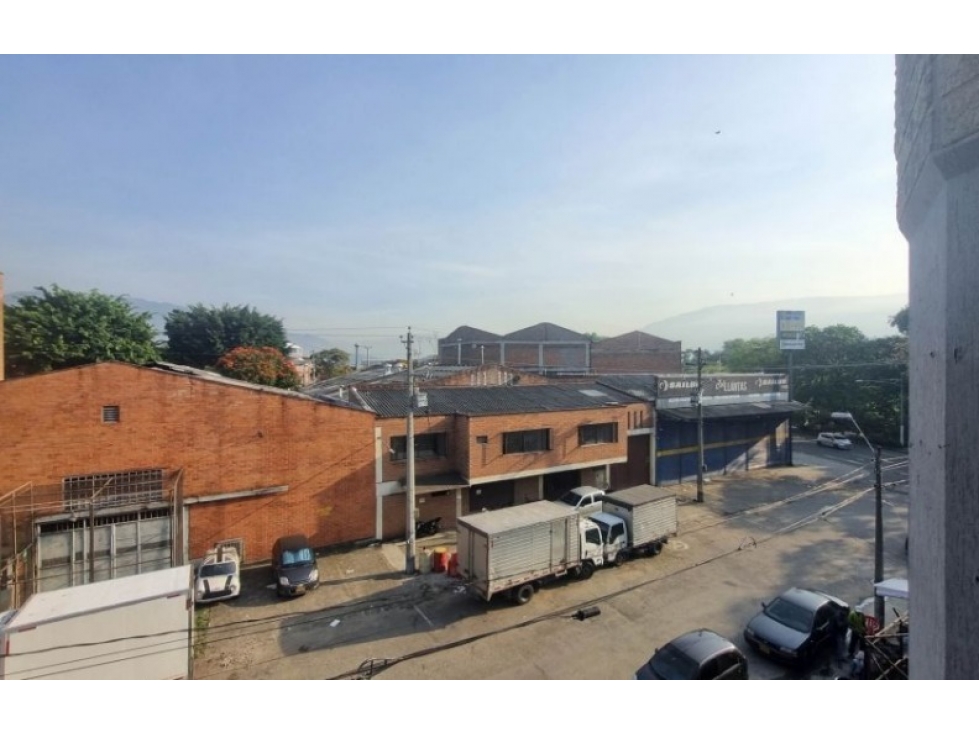 Bodega En Guayabal -Se Vende