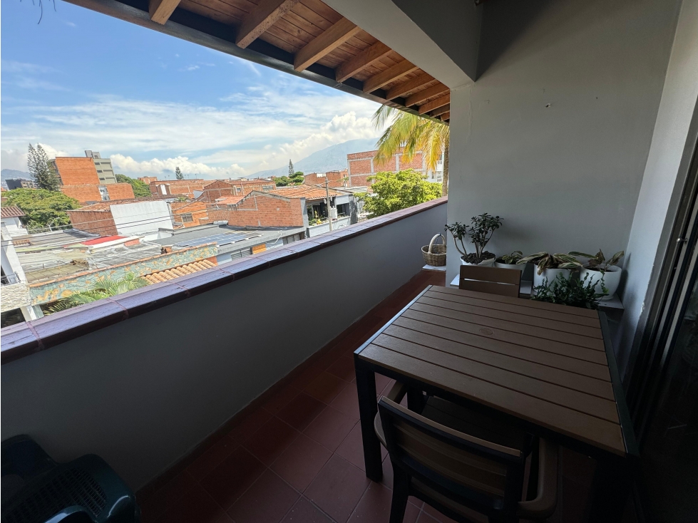 Apartamento duplex en Belén Rosales - en venta