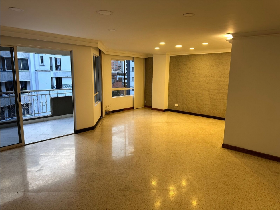 Apartamento en Laureles - en arriendo y/o venta - 4