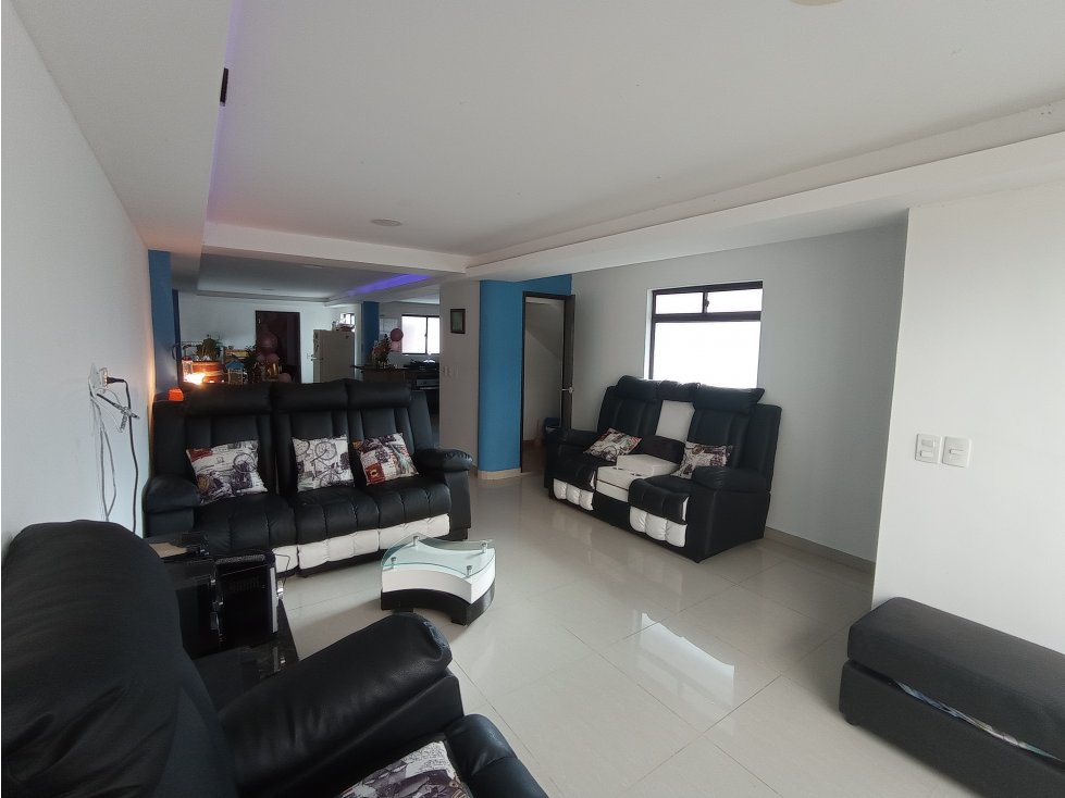 Apartamento Dúplex Cabaña Bello - En Venta