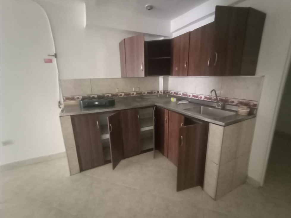 Apartamento En Manrique - En Arriendo - 2