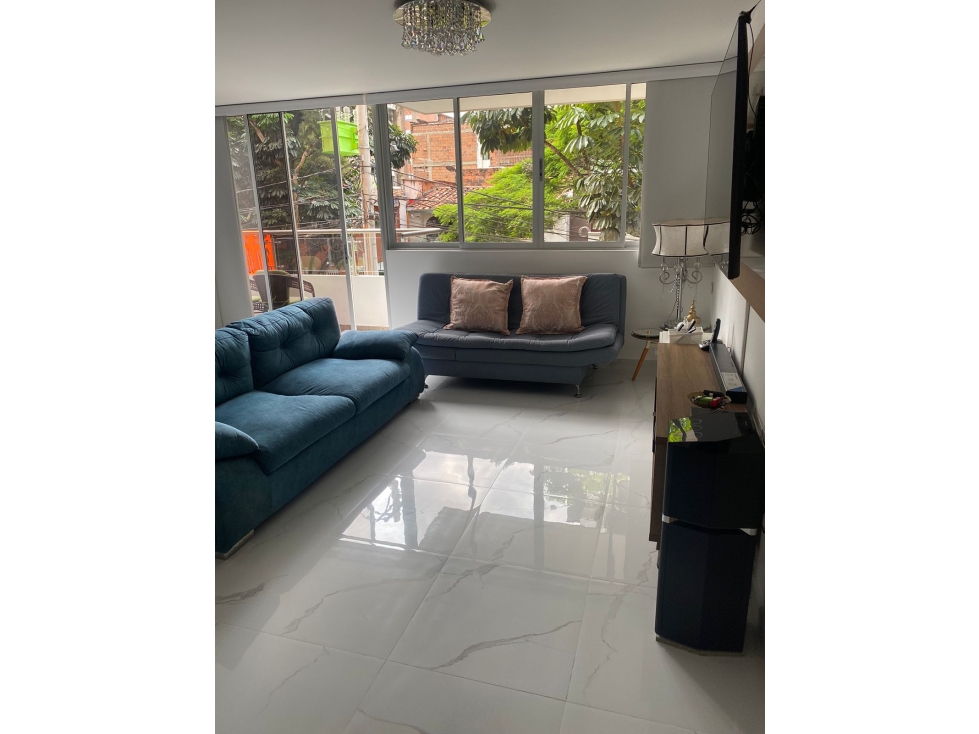 Apartamento En Laureles Florida Nueva - Se Vende