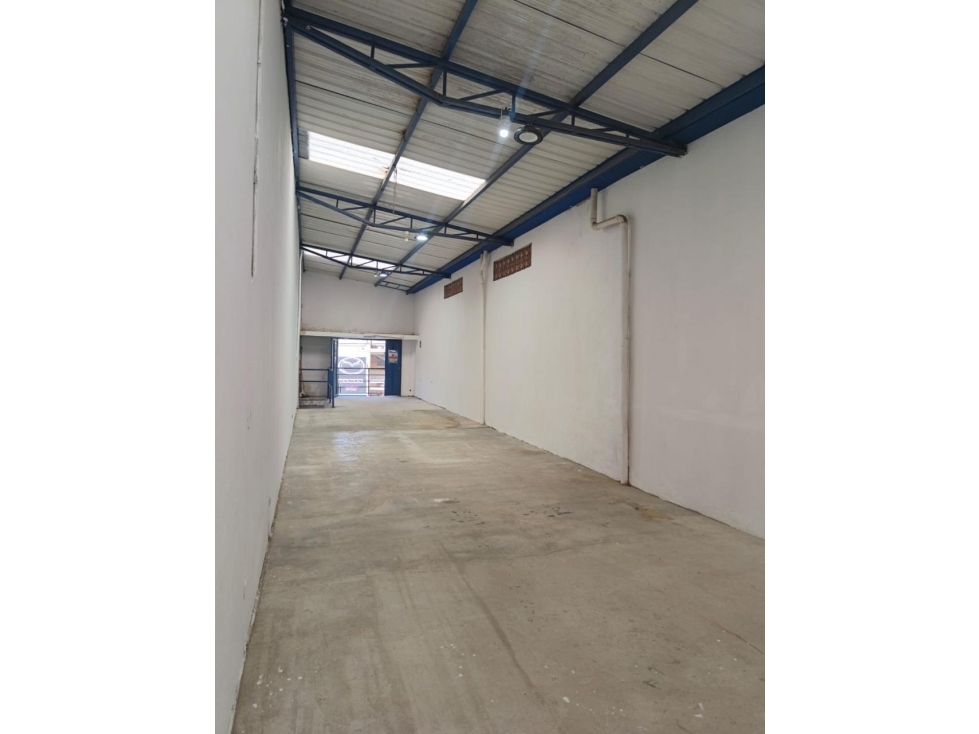 Bodega En Zona Industrial Suramericana- en arriendo — foto 4