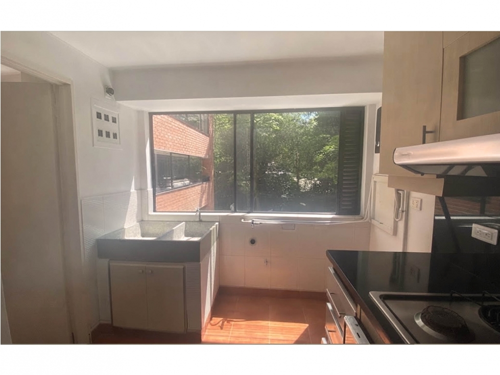 Venta apartamento Medellín Poblado inferior viscaya remodelado — foto 6