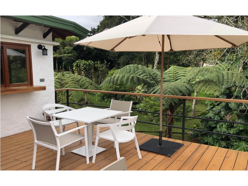 Venta arrienda casa campestre finca antioquia Retiro fizebad 10.000 m2